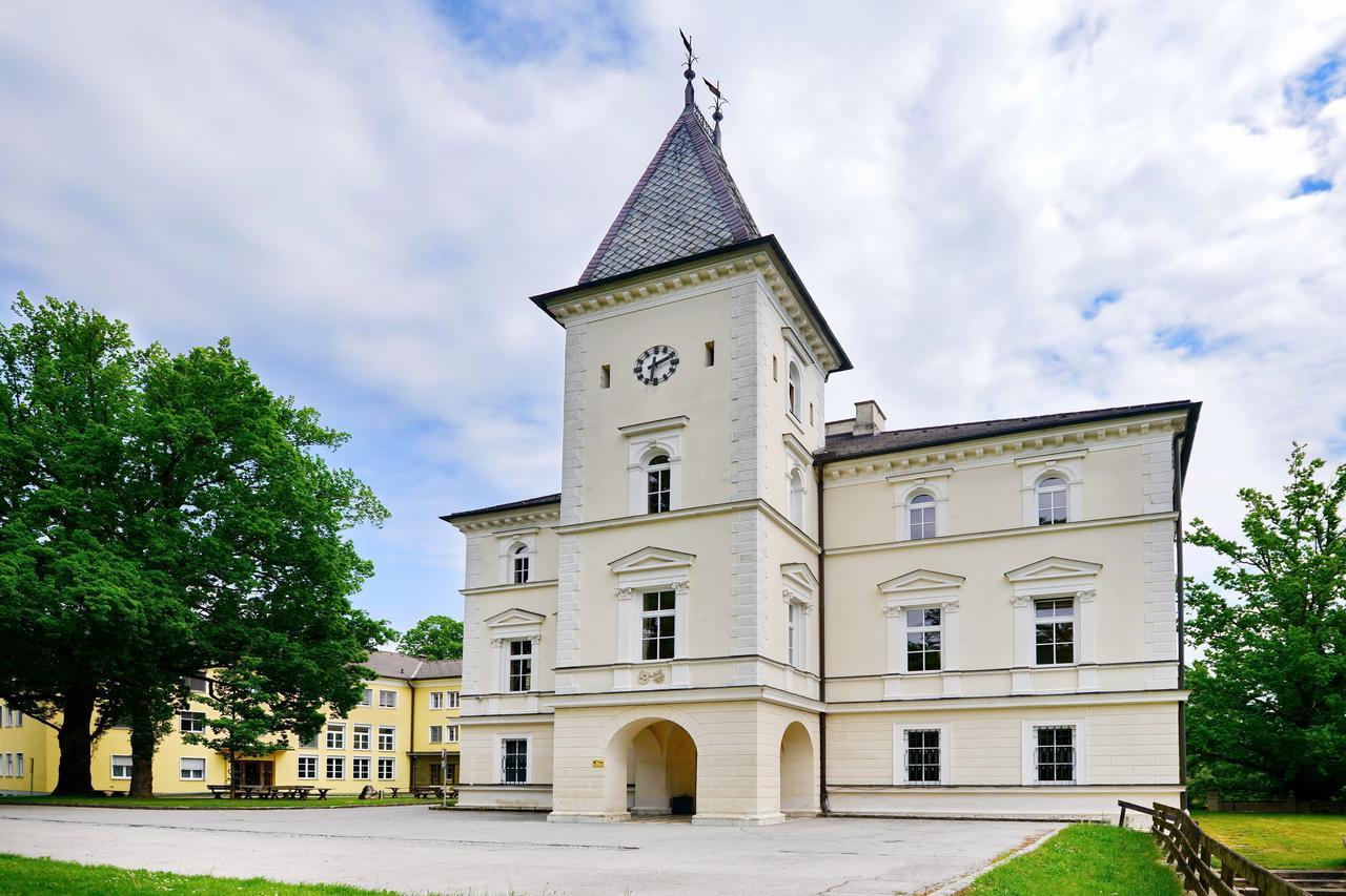 Bildungshaus Schloss Krastowitz Hotel Клагенфурт Екстериор снимка