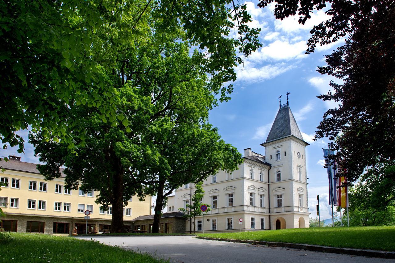 Bildungshaus Schloss Krastowitz Hotel Клагенфурт Екстериор снимка
